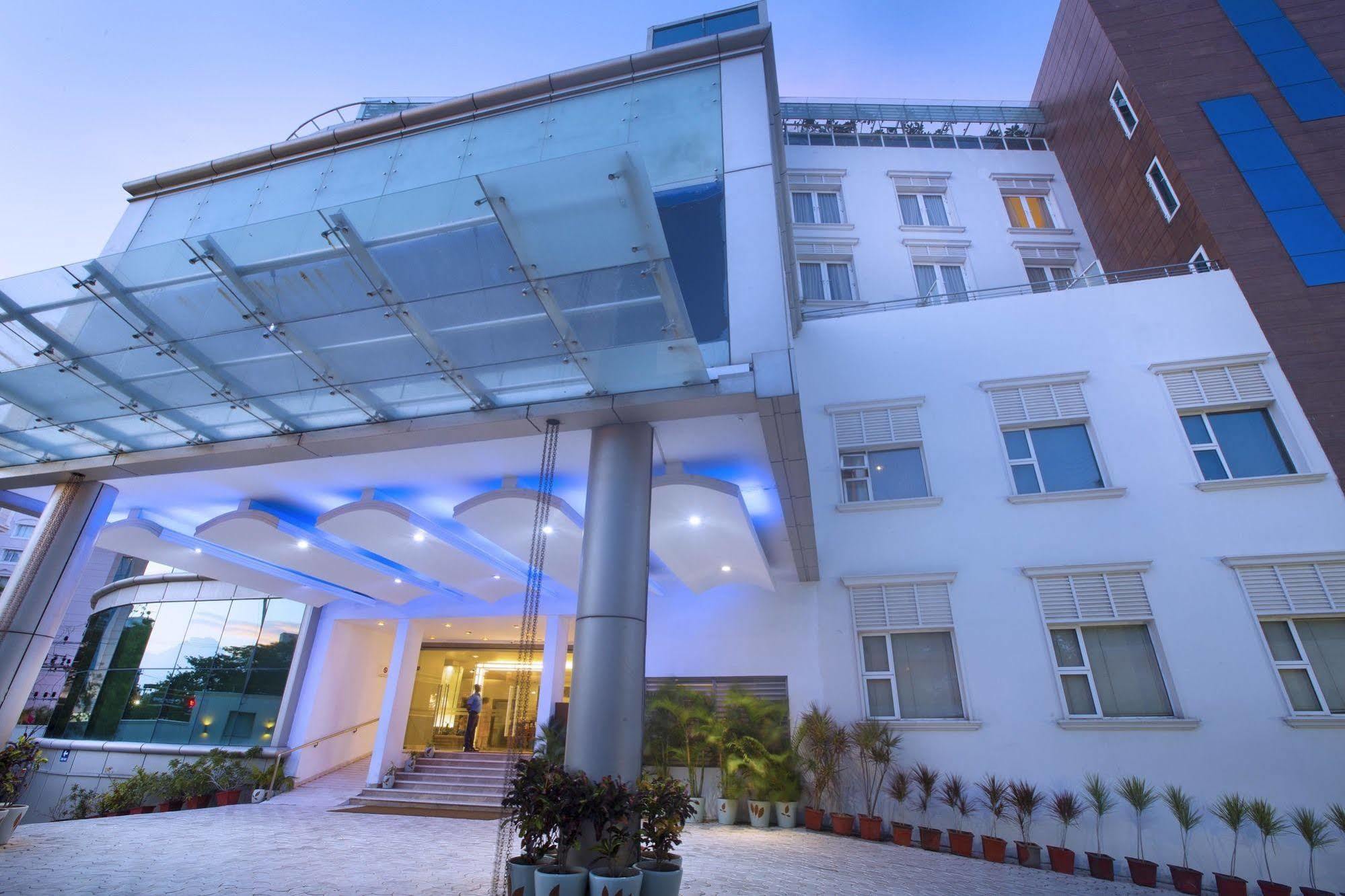 Hotel Atithi Pondicherry Exterior foto